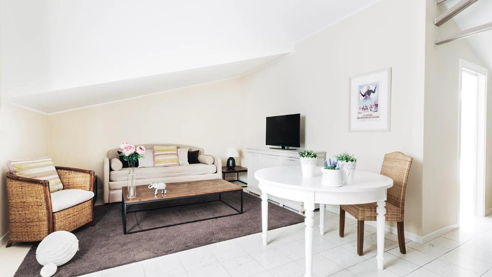 Adriano Residence 2*, Bolonya